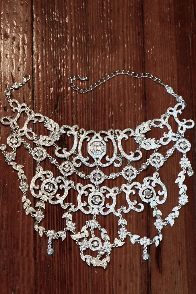 SKcloset-necklace8x12