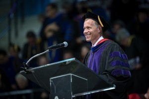 Grad17Spring-048